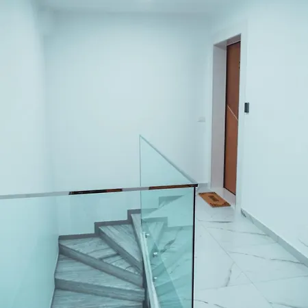 Апартаменты Tam Skanderbeg Square Center No2