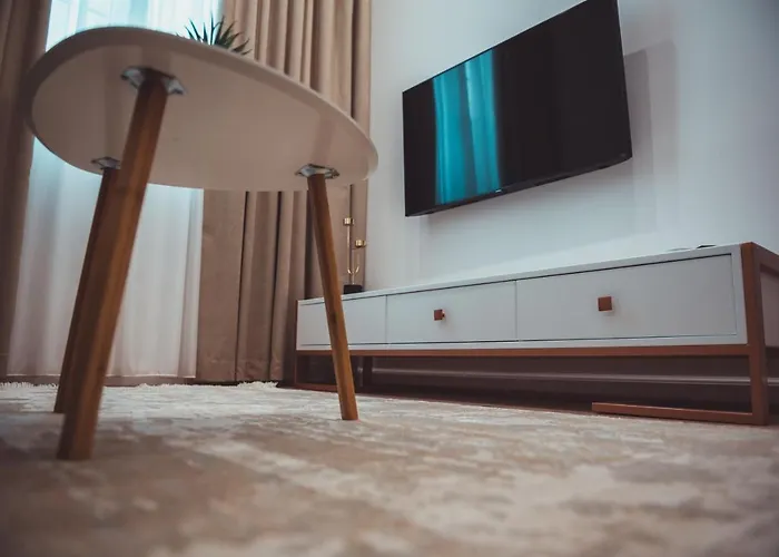 Apartament Tam Skanderbeg Square Center No2 *